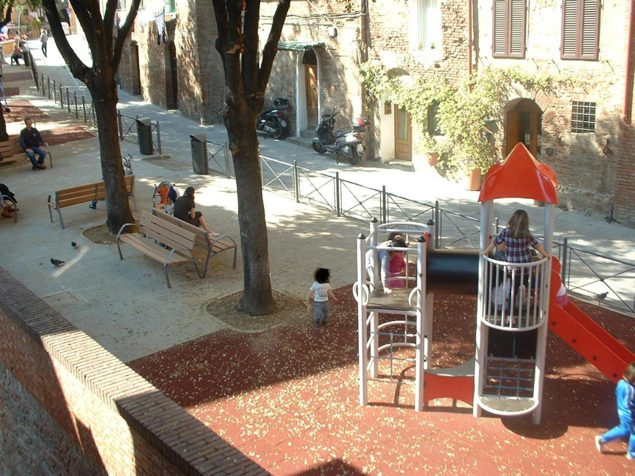 Casa Vacanze Il Campo سيينا المظهر الخارجي الصورة